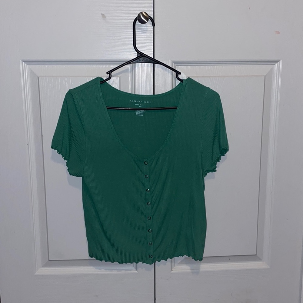 Large American Eagle Crop Top.